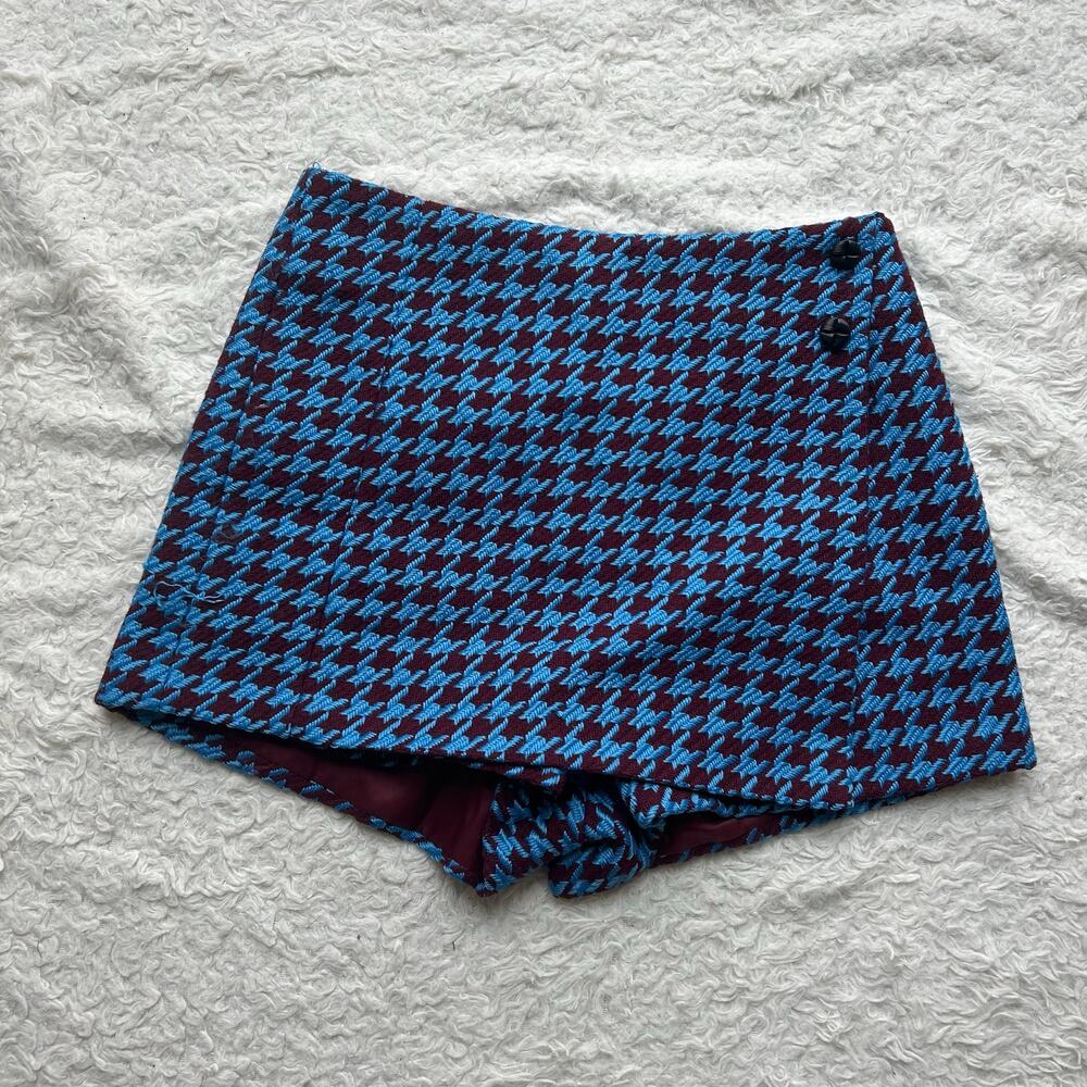 Avec Les Filles Blue and Burgundy Houndstooth Skort US Size 6